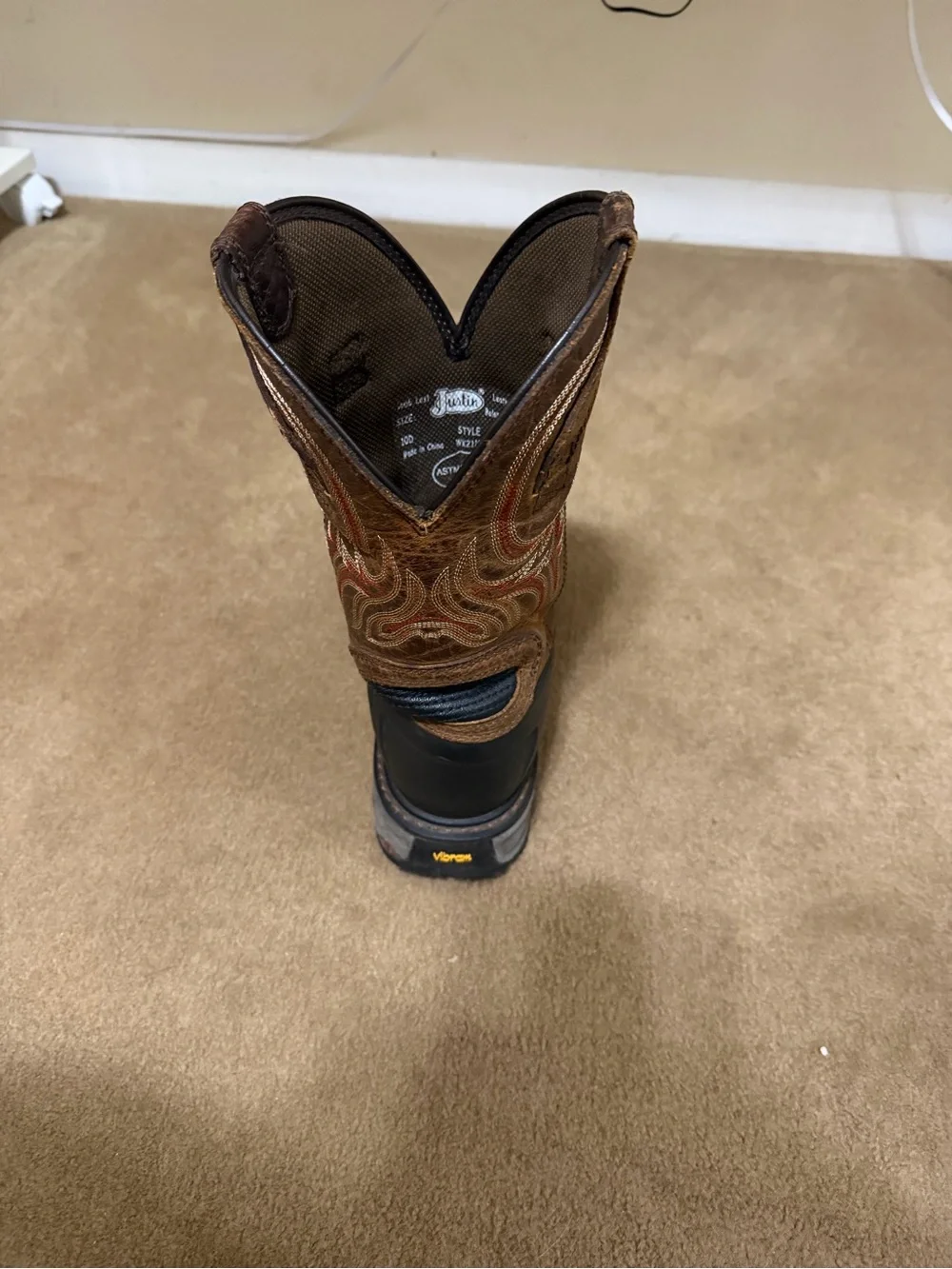 Men’s Justin soft toe boots